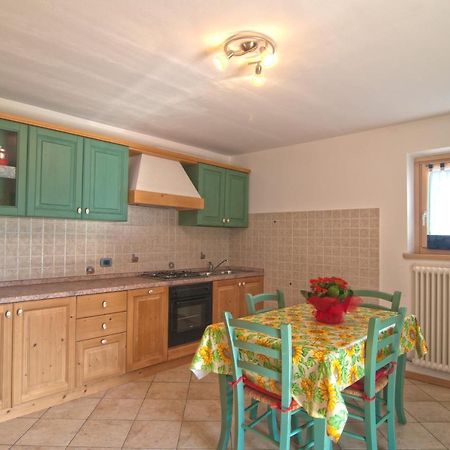 Appartement Agritur Agribaldo Lavanda à Brentonico Extérieur photo